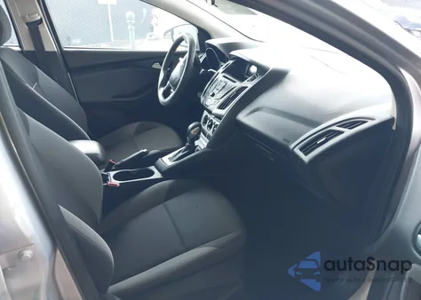 2014 Ford Focus Se z USA, uszkodzony, nr VIN 1FADP3F22EL416568